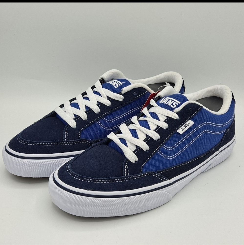 VANS - Picture 2 of 7